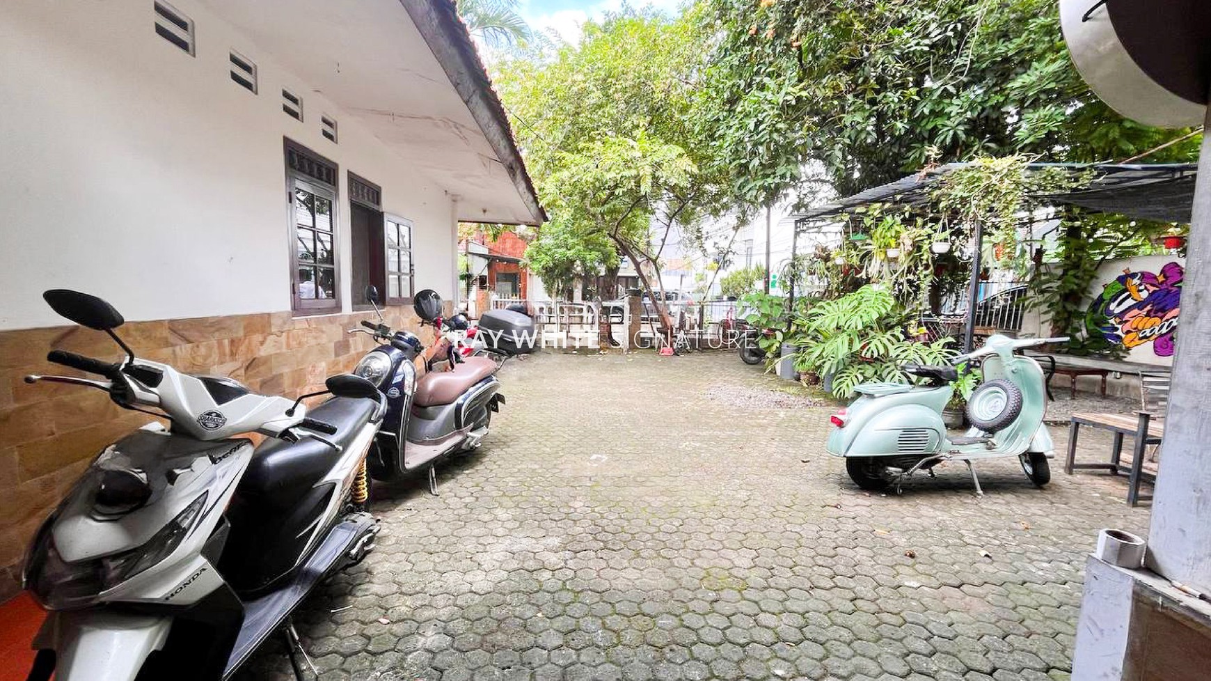 Dijual Rumah Tua di Cipete