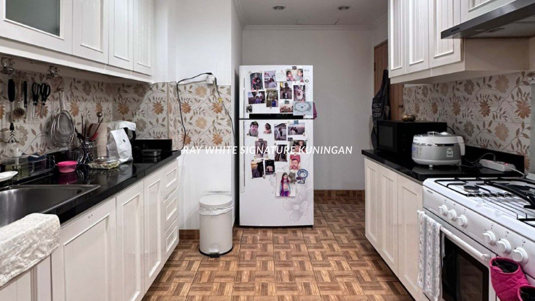 Dijual Apartemen Green View Pondok Indah Bagus , Siap Huni