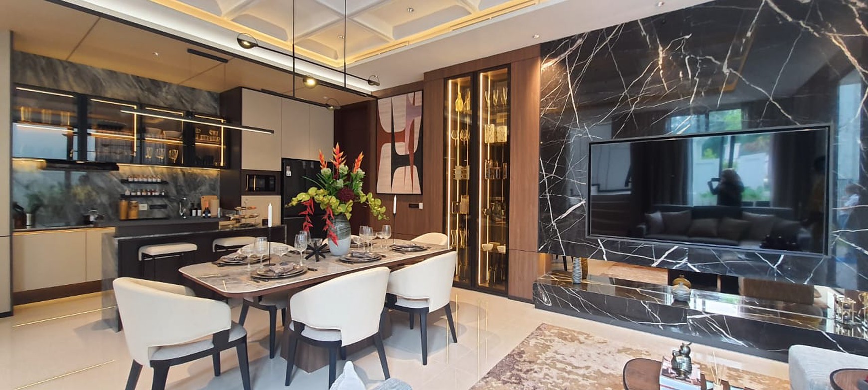 Hunian Baru di Cluster Averon Kota Wisata, Cibubur