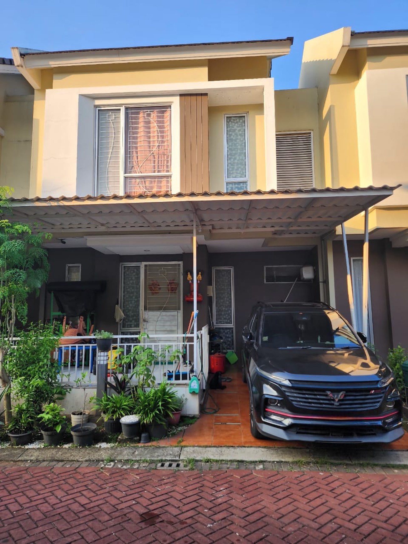 Dijual Cepat Rumah 2 Lantai. Lebar 7, Hanya 1.350 M Malibu Village Gading Serpong