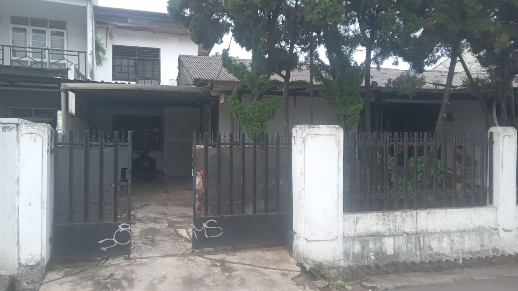 Rumah hitung tanah di Cipadu- Larangan.