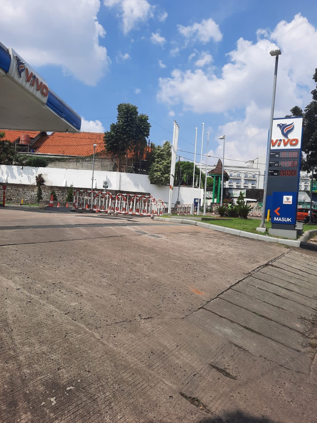 Dijual Kavling Komersial, ex Pom Bensin di Kawasan Mampang, Jakarta Selatan