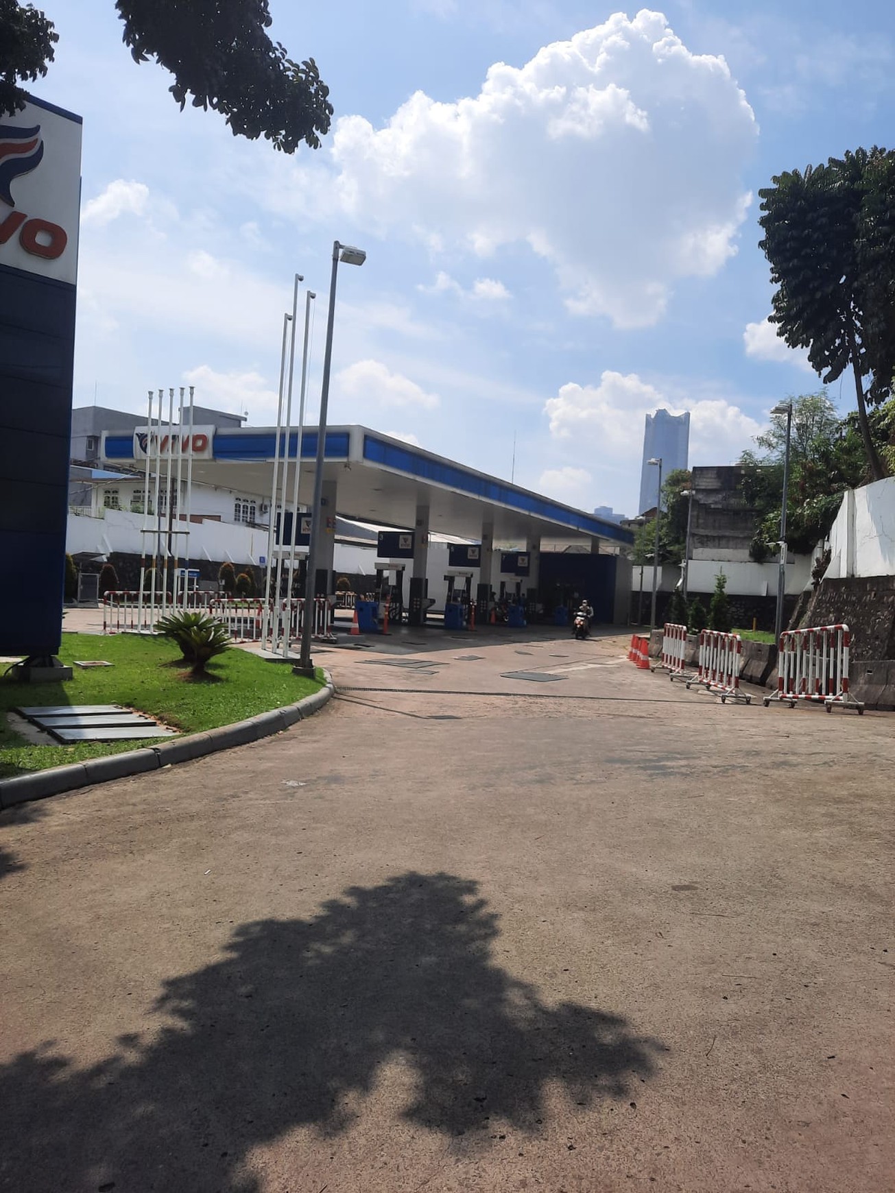 Dijual Kavling Komersial, ex Pom Bensin di Kawasan Mampang, Jakarta Selatan