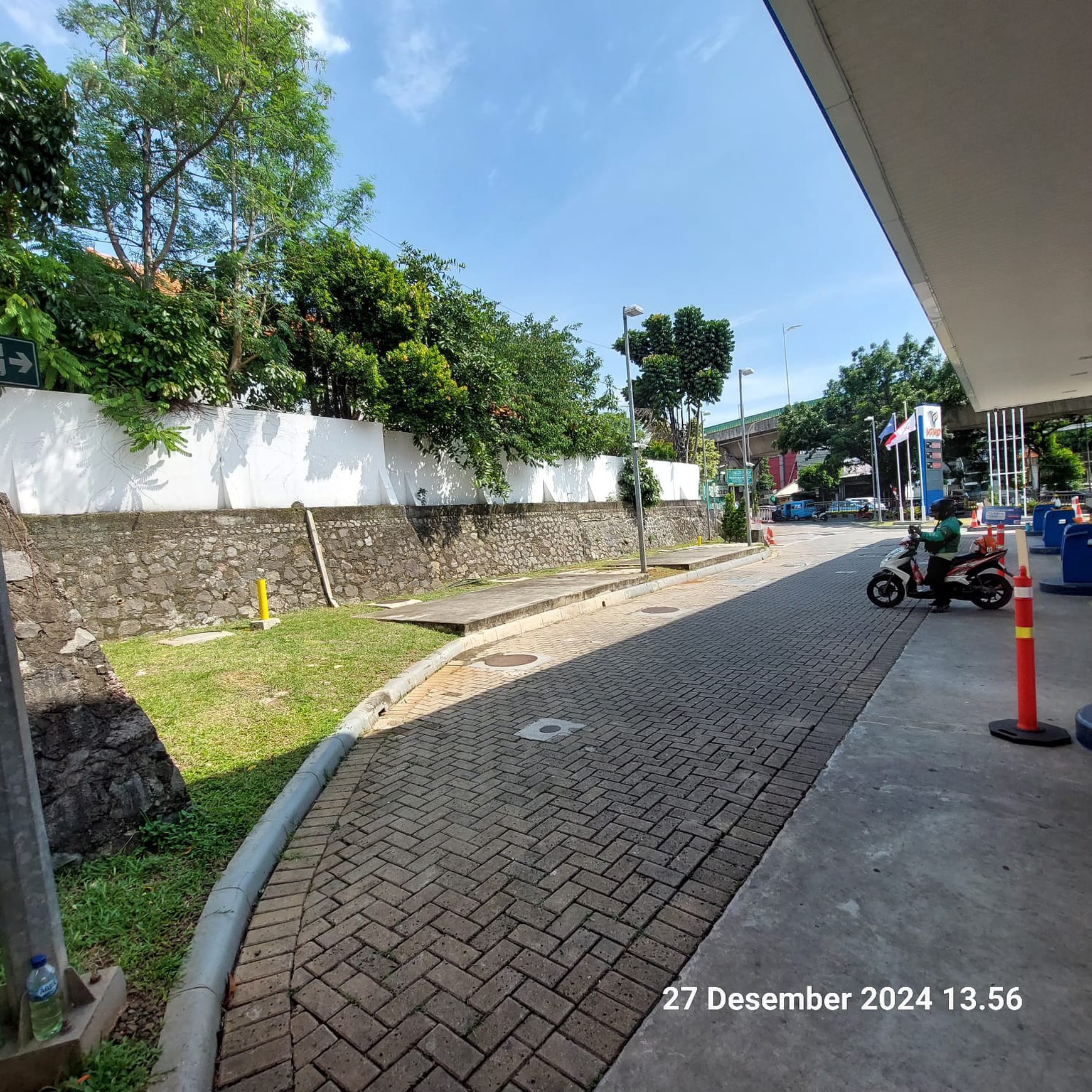 Dijual Kavling Komersial, ex Pom Bensin di Kawasan Mampang, Jakarta Selatan