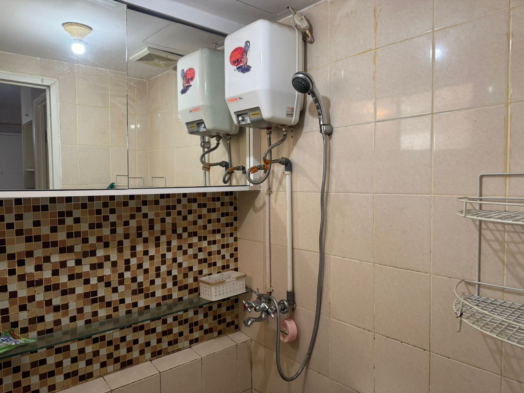 Apartemen Green Palace Kalibata City Fasilitas Terlengkap di Tower Mawar (2BR - Full Furnish)