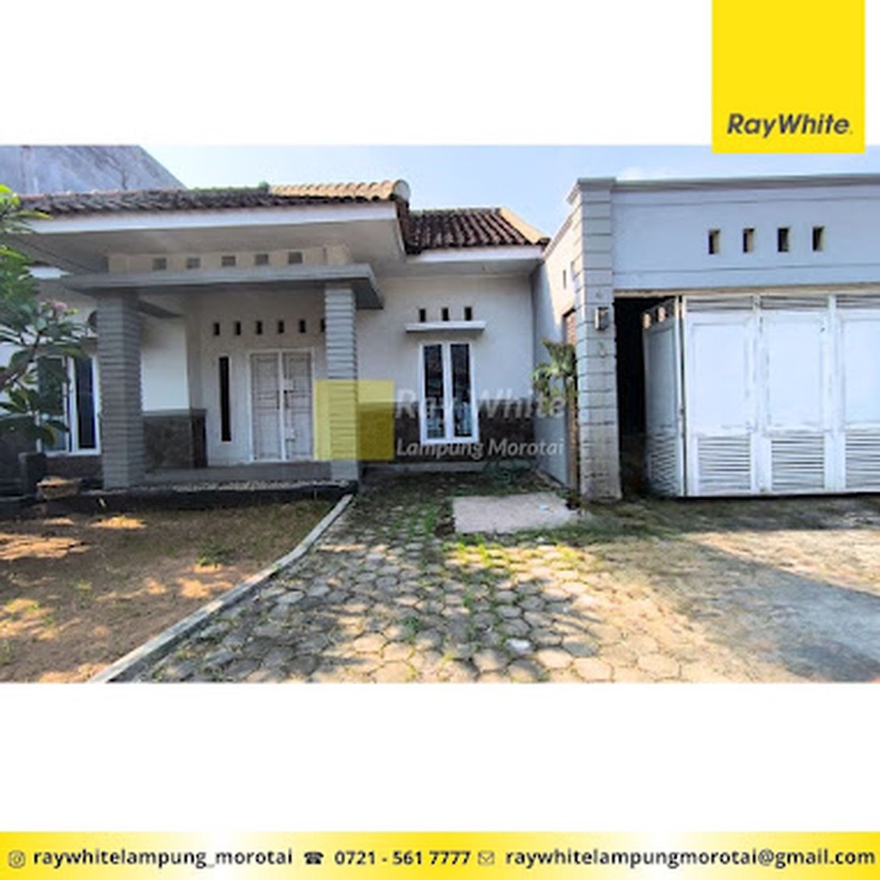 SEWA/JUAL Rumah Pinggir jalan Halaman Depan Belakang Luas