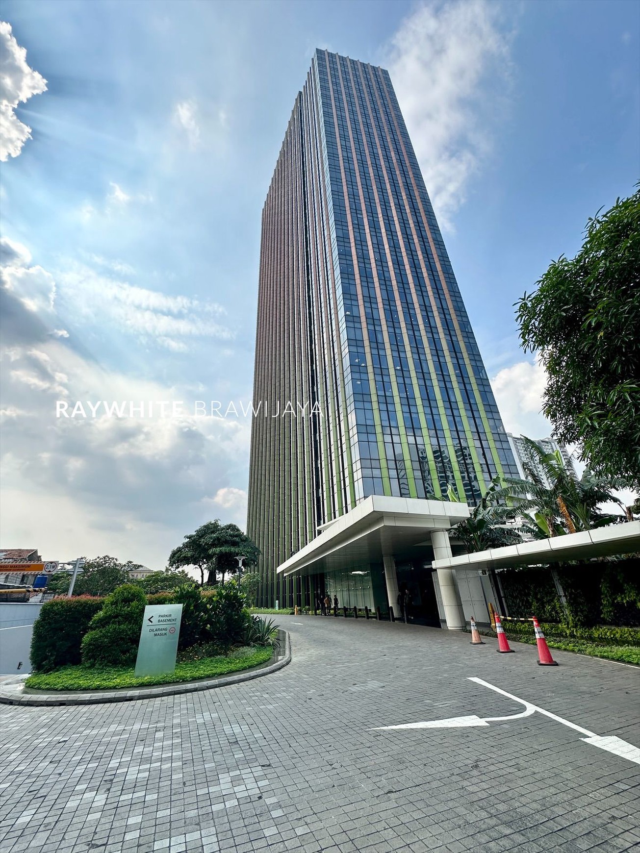 Office Space at Alamanda Tower Sumatupang