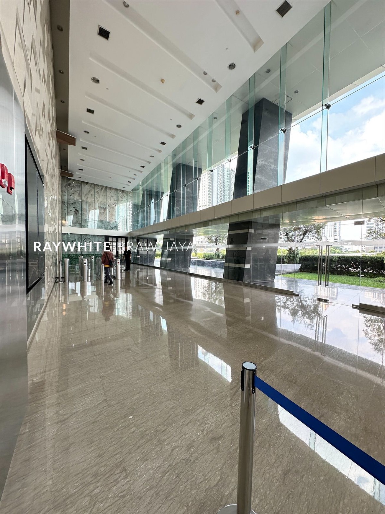 Office Space at Alamanda Tower Sumatupang