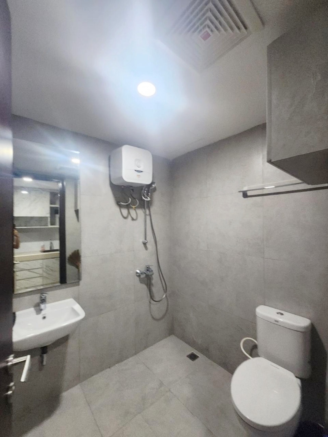 Apartemen Chadstone - Investasi Ideal atau Hunian Pribadi yang Praktis