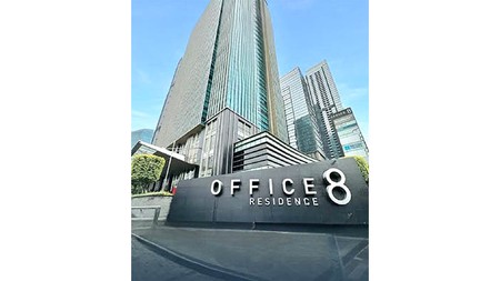 Office 8 Building Lantai 17, Jl Jend. Sudirman Senayan