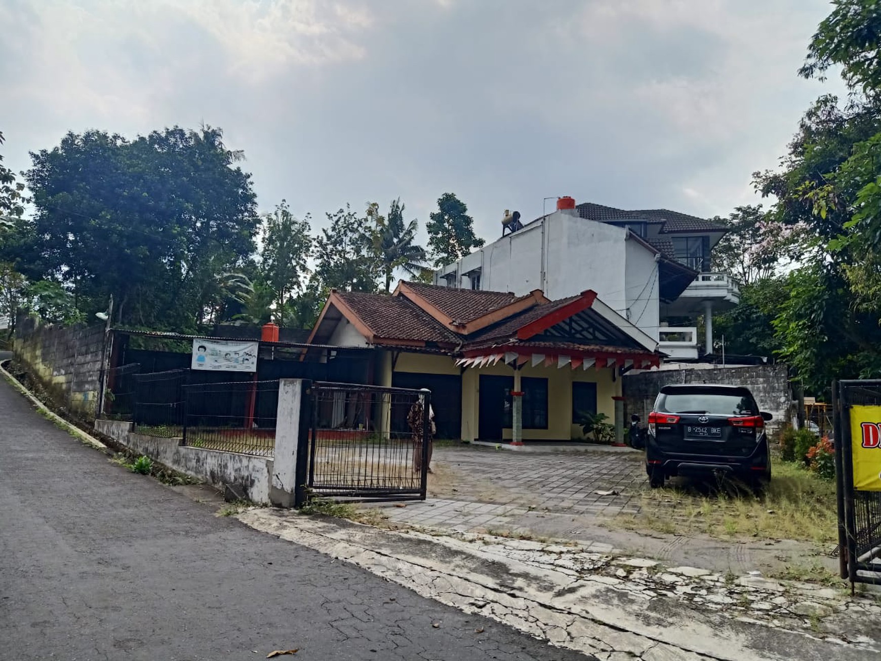 Bangunan Cocok Untuk Knator / Bisnis Di PJKA Sleman