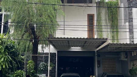 Rumah Cantik, Bagus, Full Furnished ,siap huni Lokasi strategis di Bintaro.