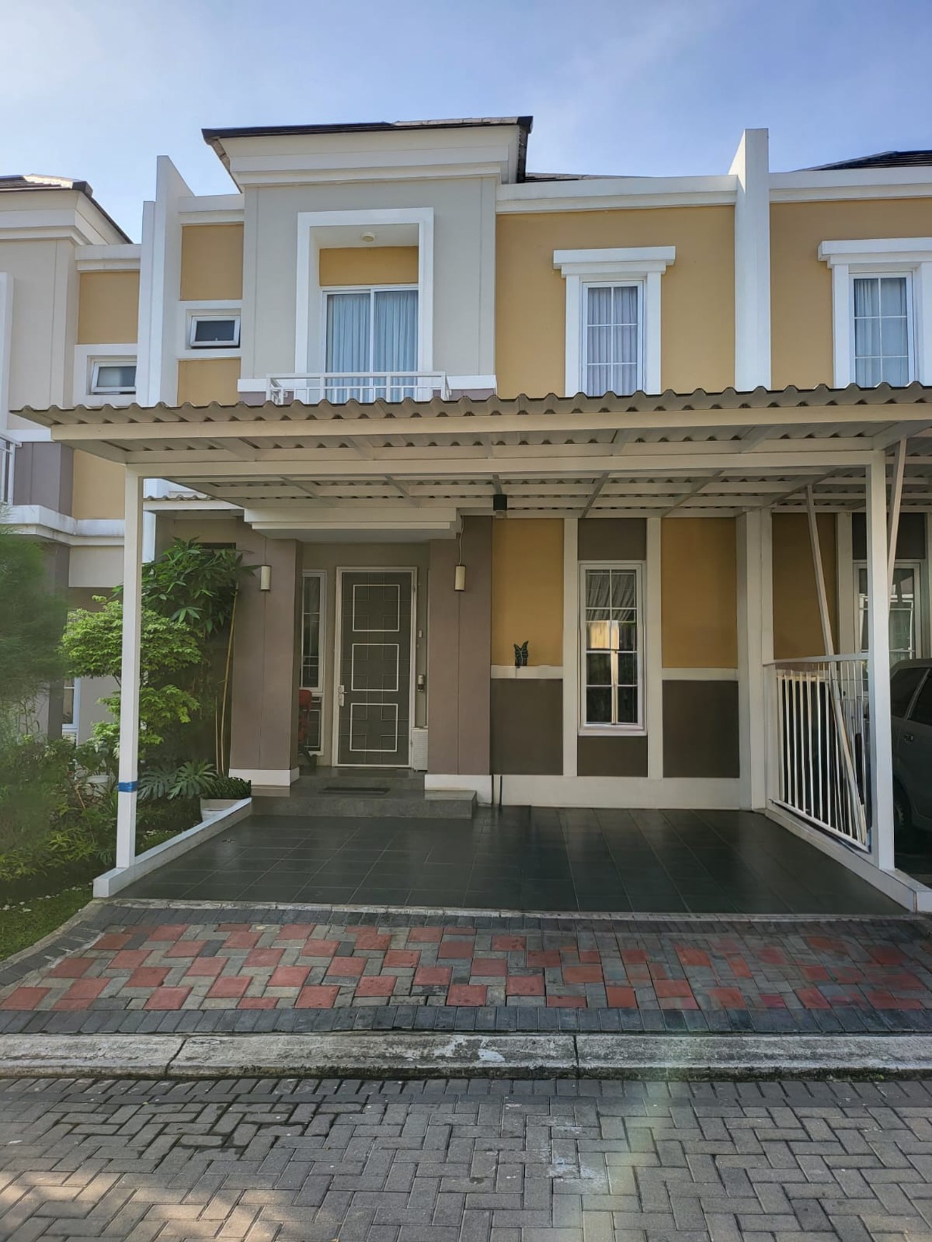 Turun harga Rumah rapi siap huni di Savia