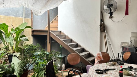 Rumah Cempaka Putih  Jakarta Pusat Lokasi Tenang Sangat Dekat Cempaka Putih Raya 