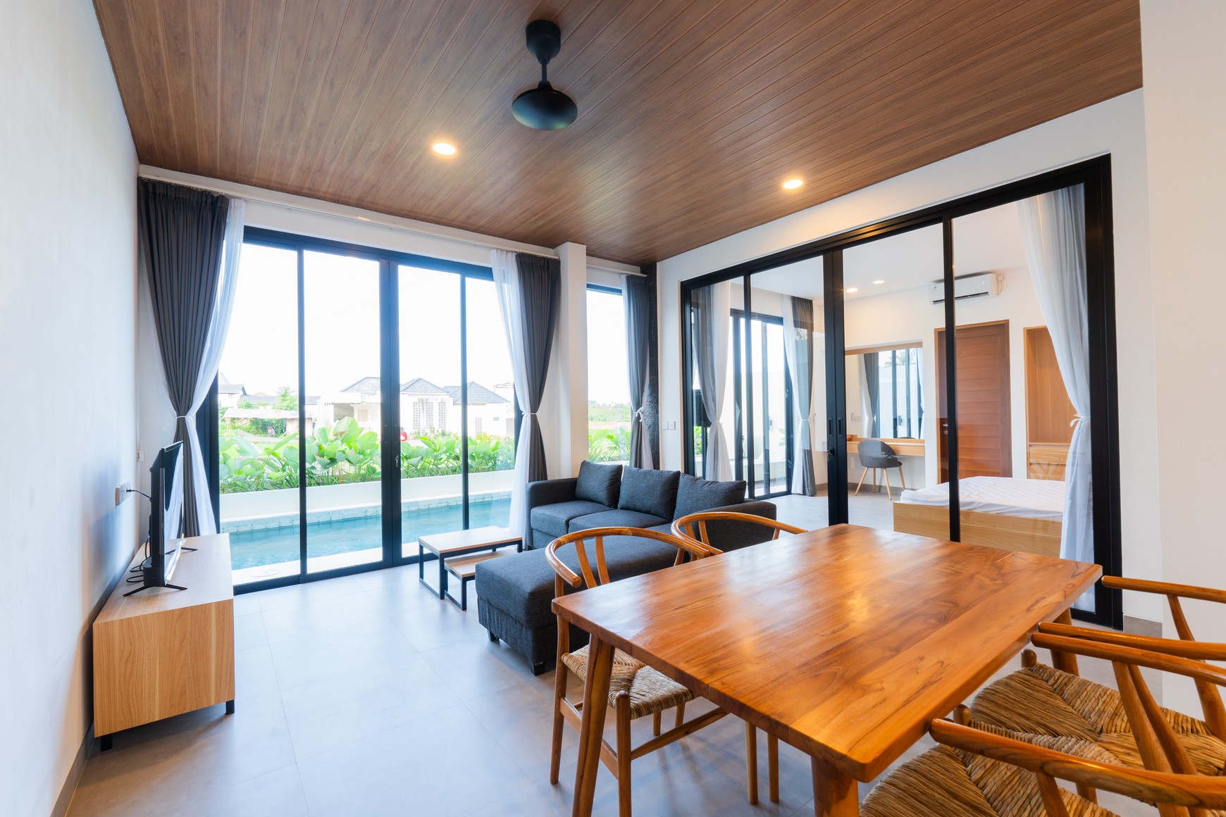 For Rent Brand New Villa With Private Pool in Pererenan Mengwi