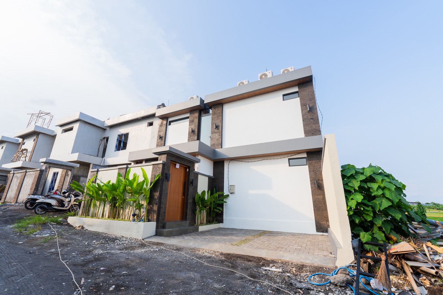 For Rent Brand New Villa With Private Pool in Pererenan Mengwi