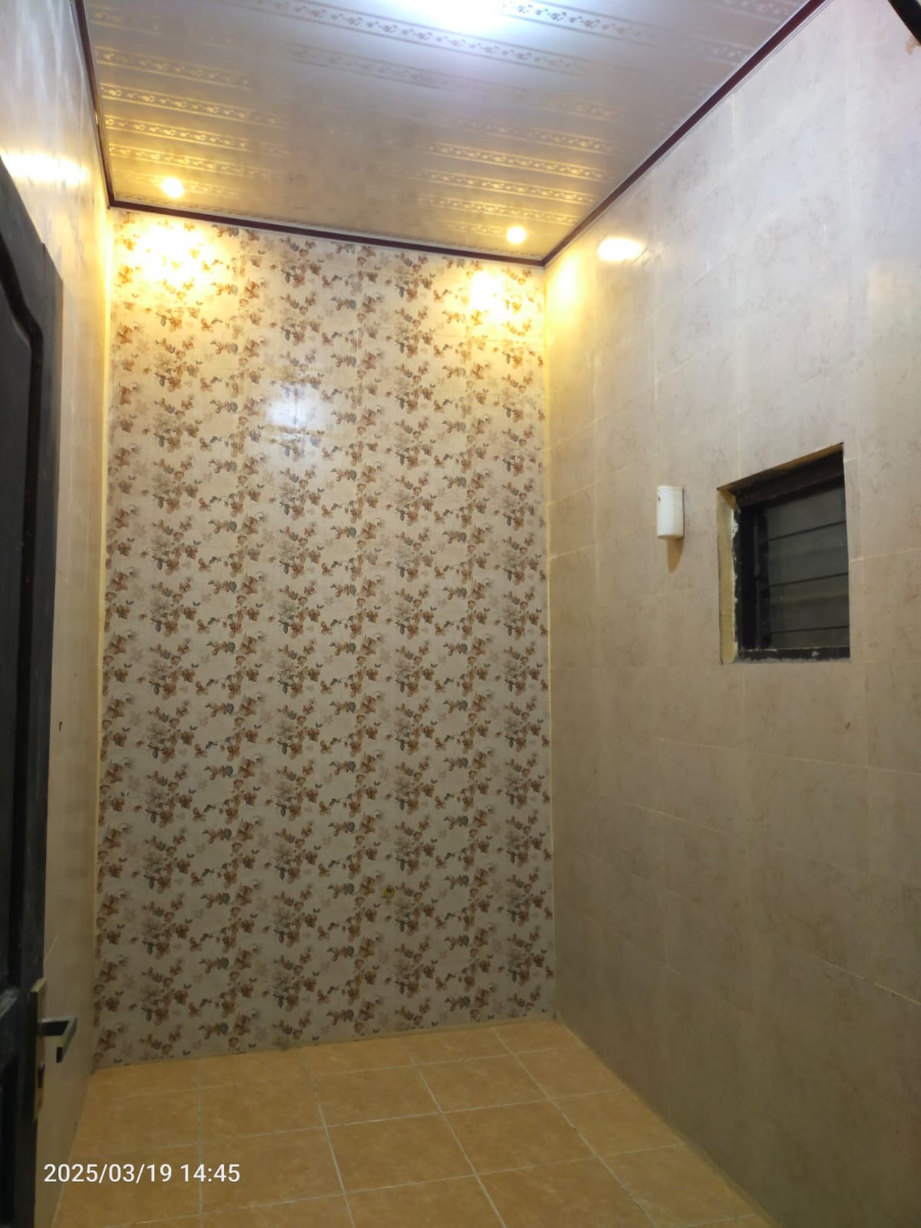 Rumah Setro semi furnished 390 juta nego