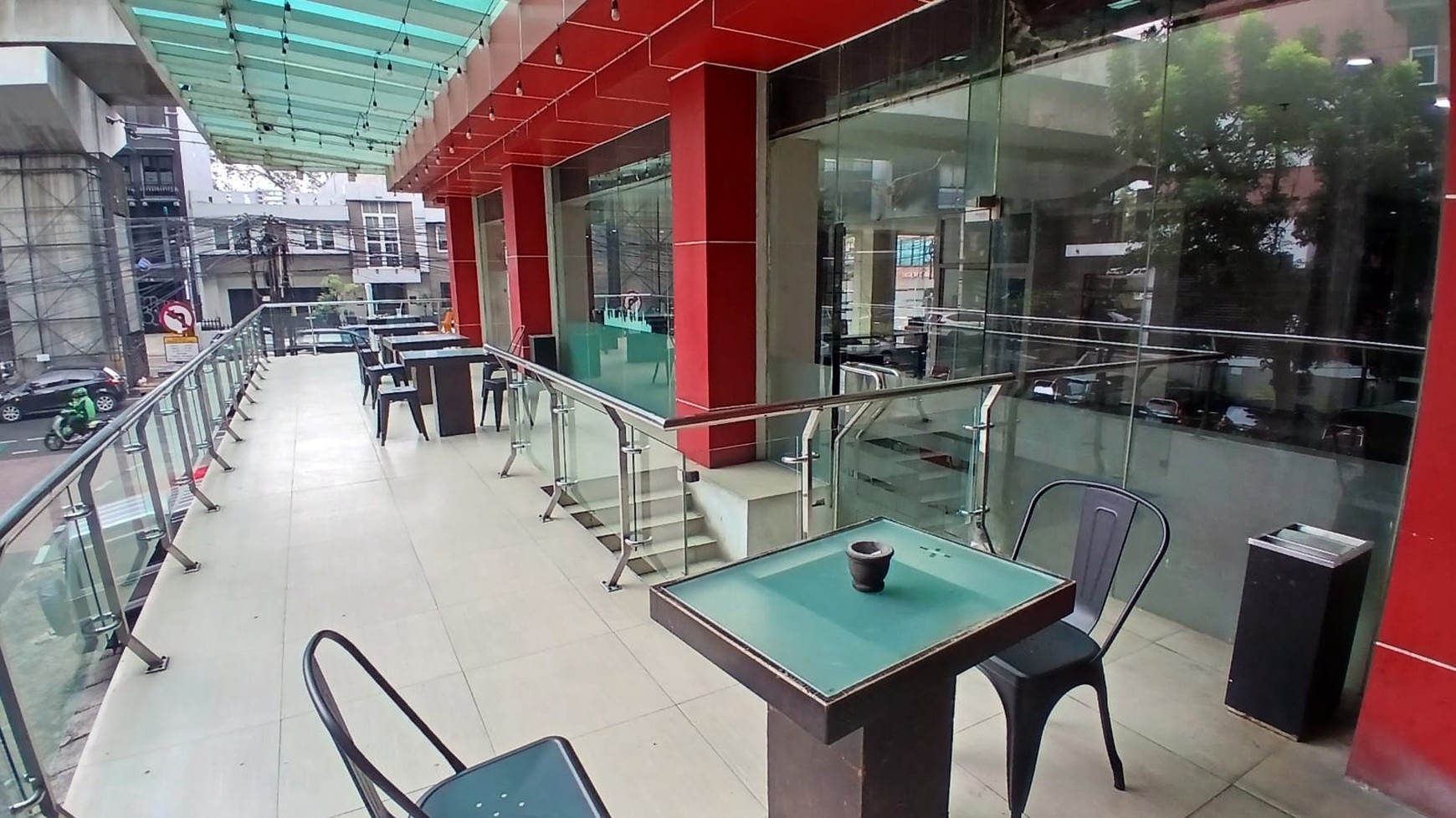 Ruang Usaha yg Strategis di Panglima Polim, Jakarta Selatan dekat Blok M cocok untuk usaha Restoran