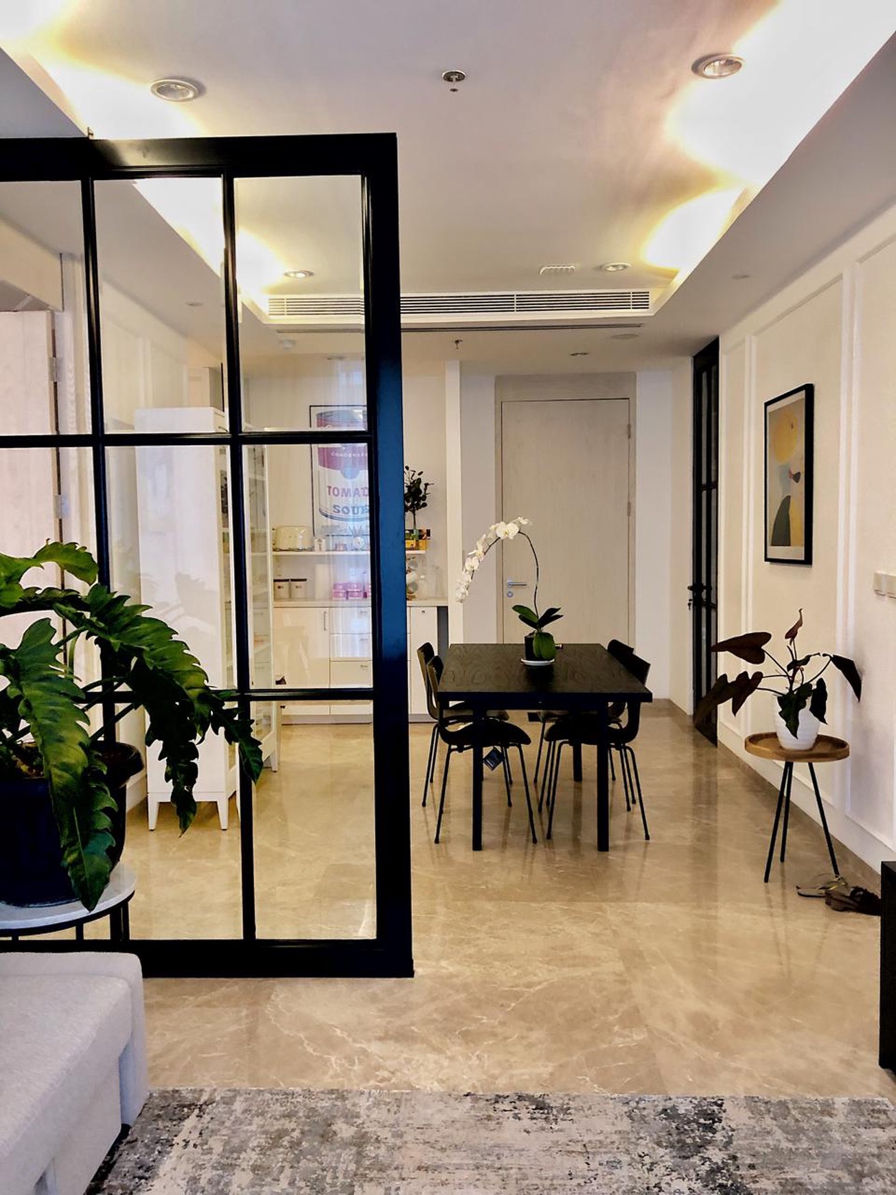 Apartemen 2BR Lantai Marmer Siap Huni di Cilandak Selangkah ke Tol & MRT 