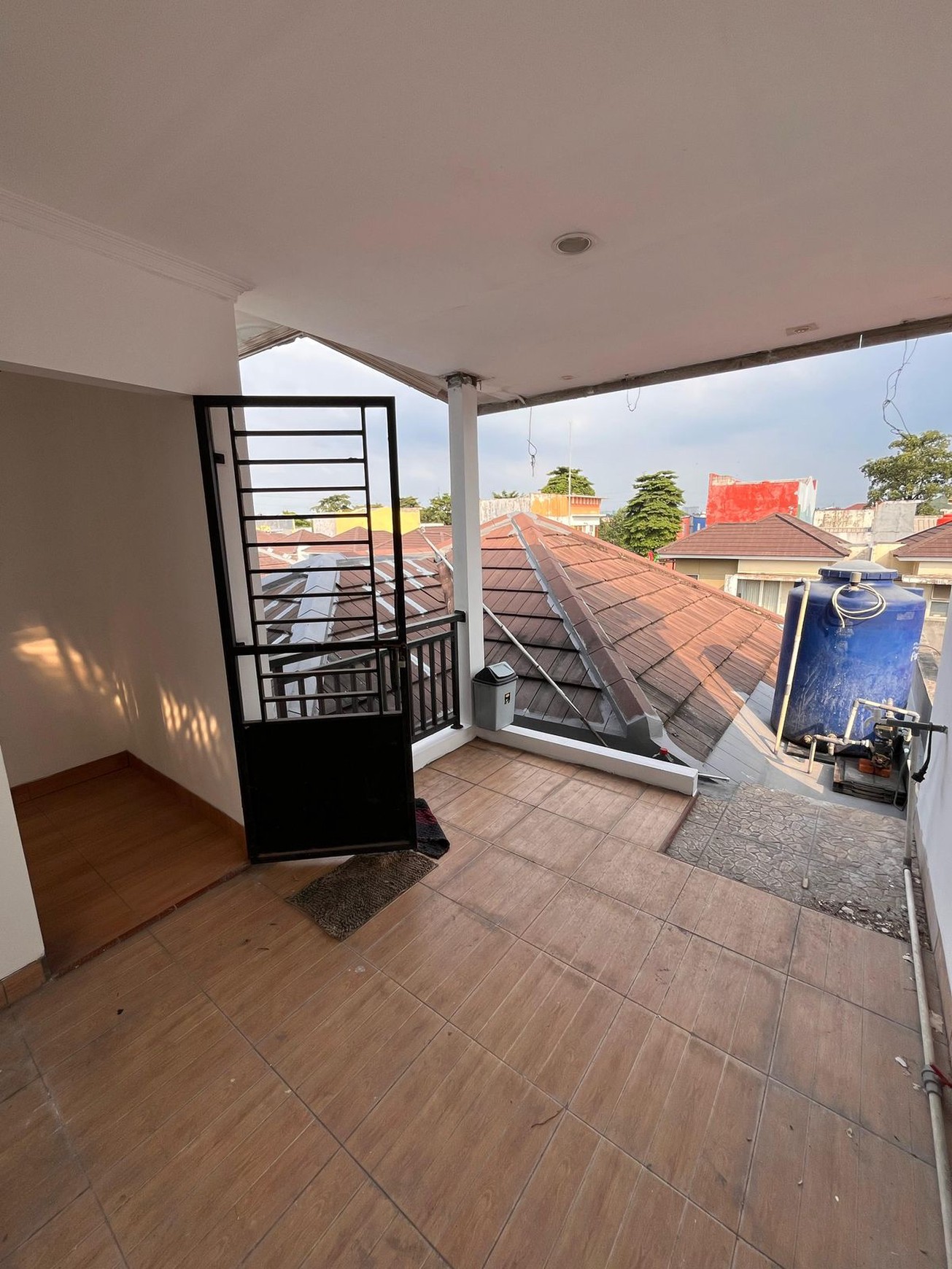Dijual rumah bagus dan modern di Bintaro Rumah