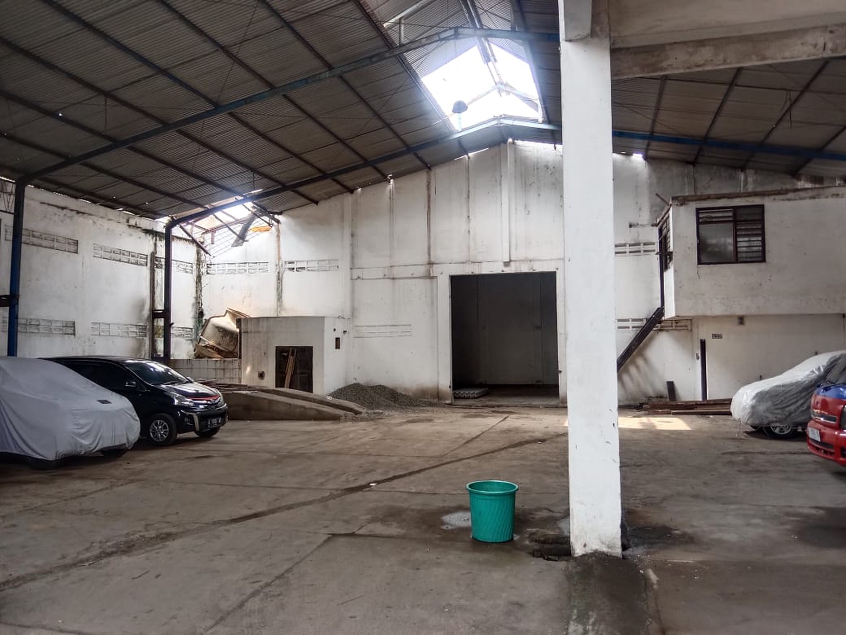 Lelang Gudang Jl. Kusuma, Waru, Sidoarjo