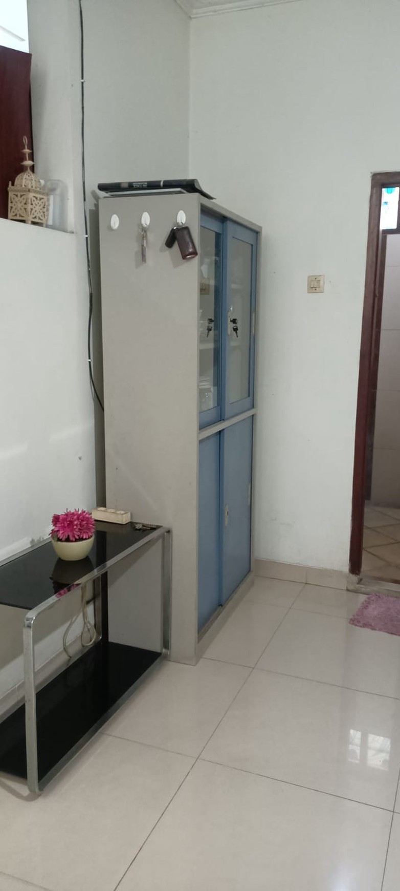 Dijual Cepat Rumah Bagus 2 lantai siap huni di Kebraon wiyung surabaya