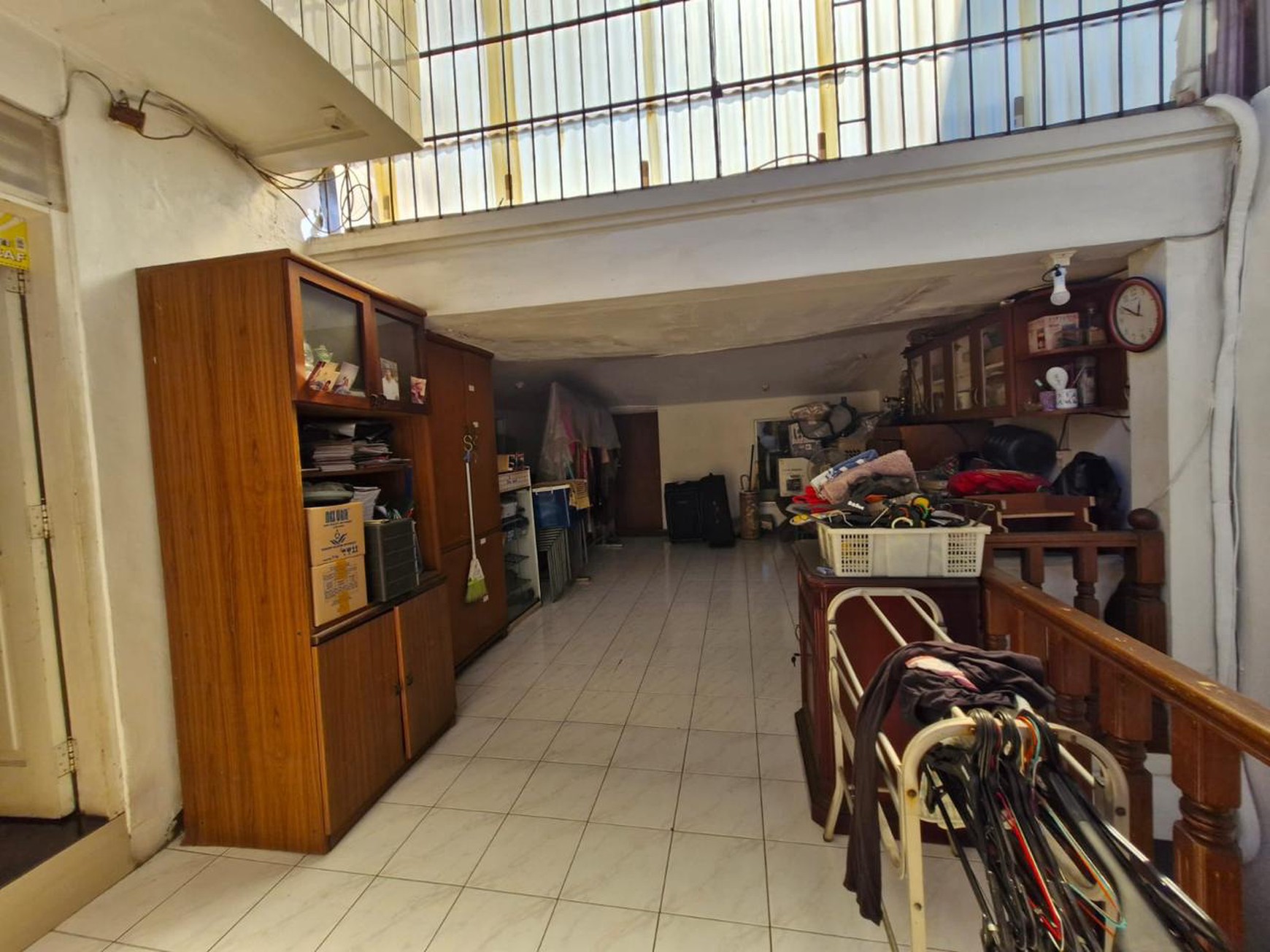 Di Jual Rumah lama di hook, Jl. Kelapa Puan Timur, Pegangsaan Dua, Kelapa Gading, Jakarta Utara