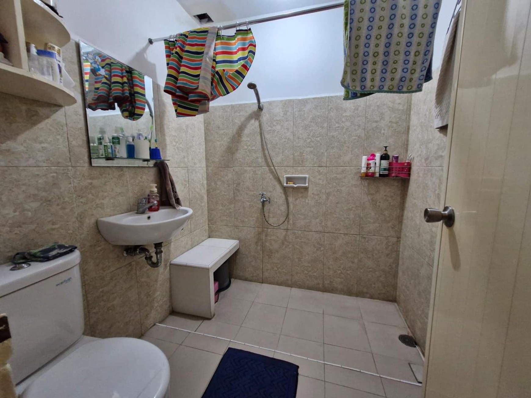 Di Jual Rumah lama di hook, Jl. Kelapa Puan Timur, Pegangsaan Dua, Kelapa Gading, Jakarta Utara