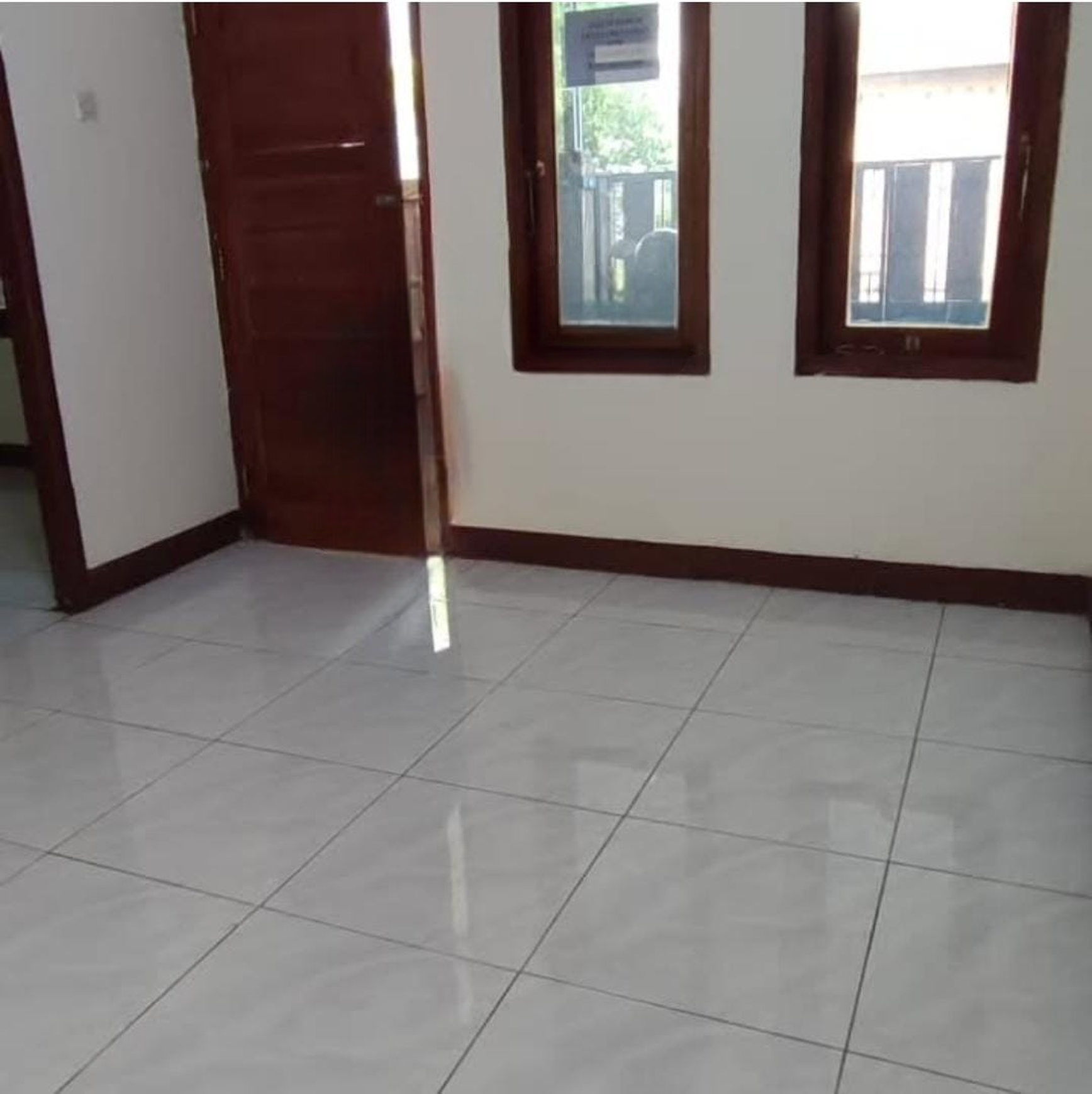 Rumah Bagus Dekat Mekar Sari