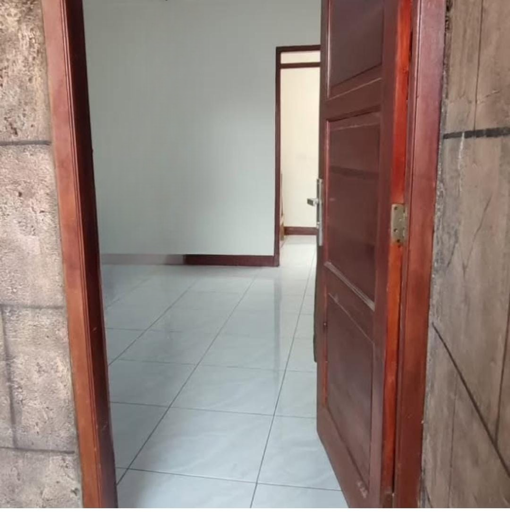 Rumah Bagus Dekat Mekar Sari
