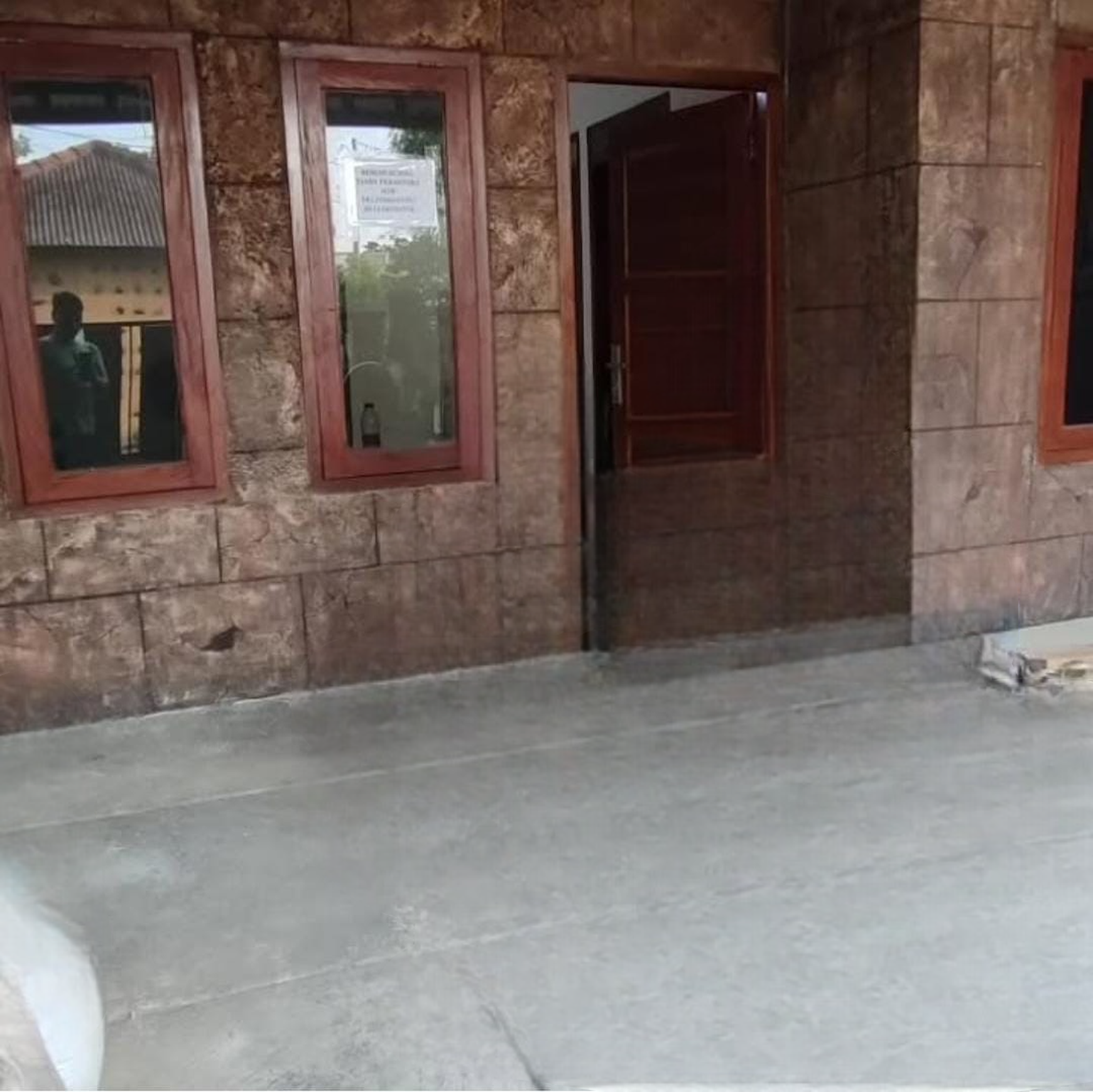 Rumah Bagus Dekat Mekar Sari