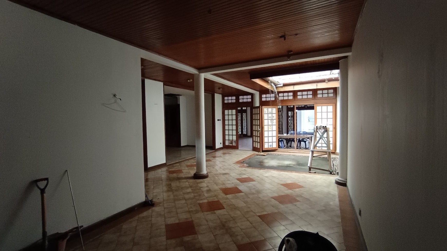 Dijual Rumah Mewah 2 Lantai di Pondok Indah, Jakarta Selatan