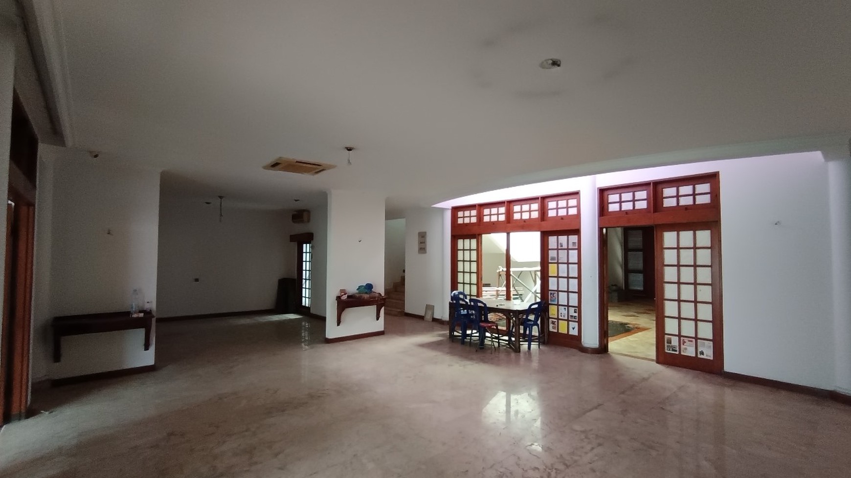 Dijual Rumah Mewah 2 Lantai di Pondok Indah, Jakarta Selatan