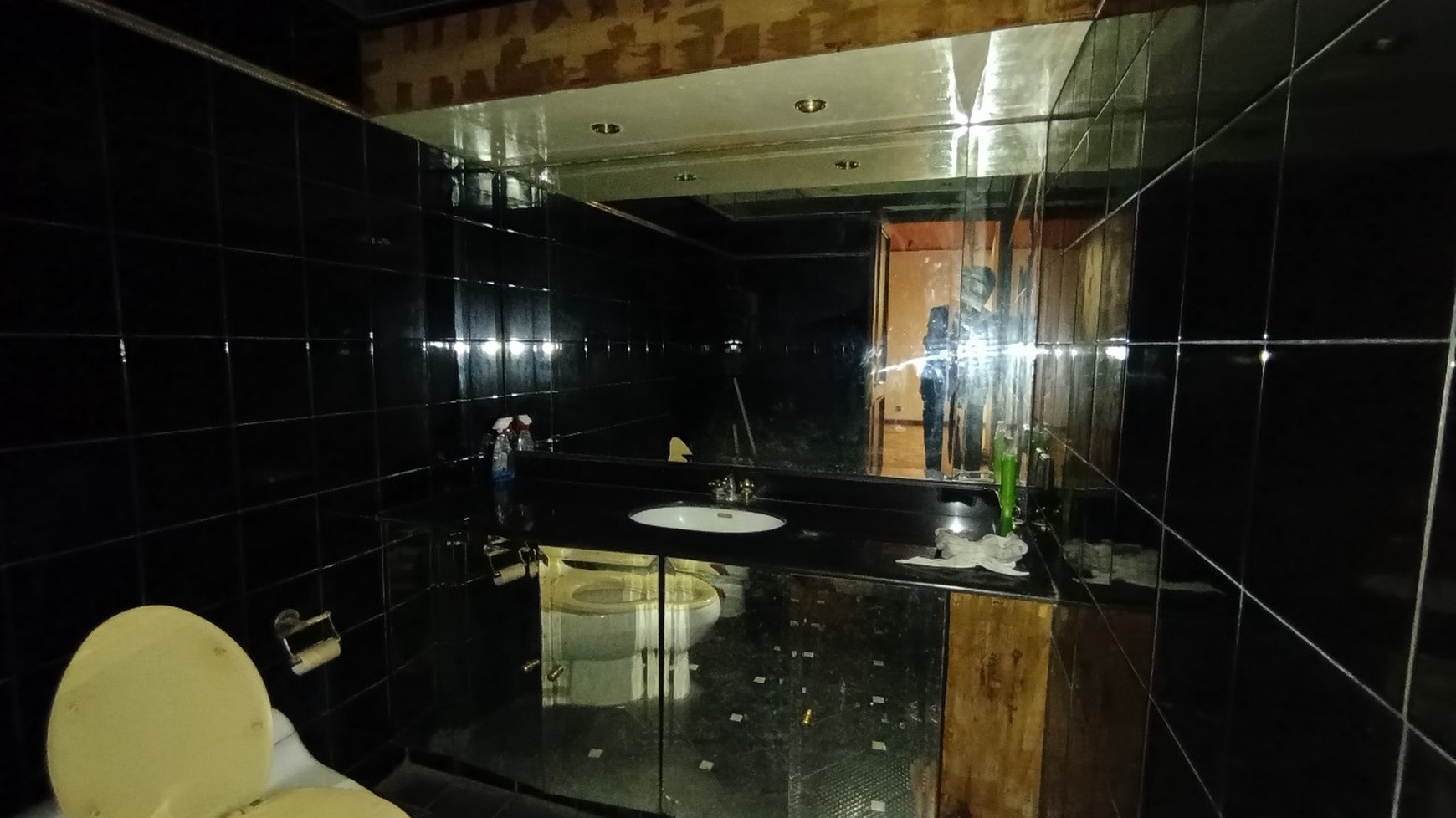 Dijual Rumah Mewah 2 Lantai di Pondok Indah, Jakarta Selatan