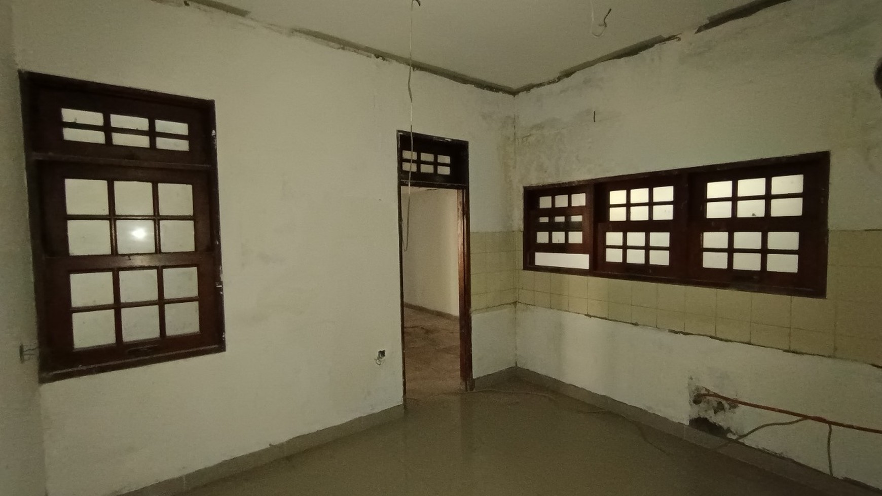 Dijual Rumah Mewah 2 Lantai di Pondok Indah, Jakarta Selatan