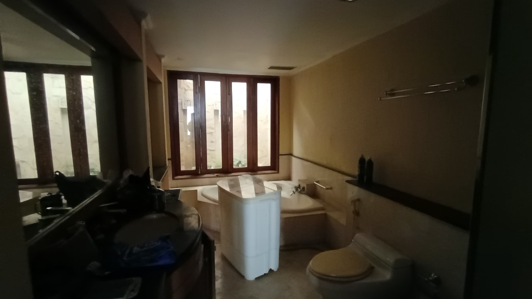 Dijual Rumah Mewah 2 Lantai di Pondok Indah, Jakarta Selatan