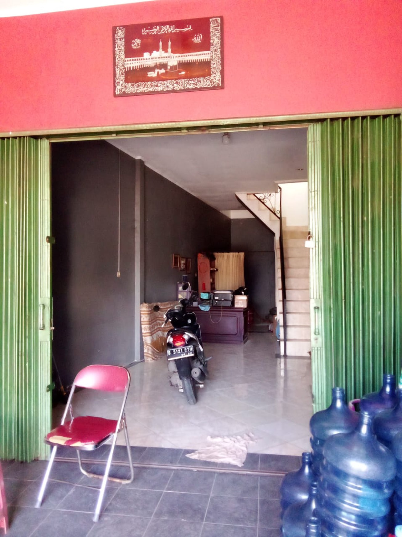 Dijual Ruko 3 Lantai Siap Huni Cocok Untuk Buka Usaha di Gandul, Cinere