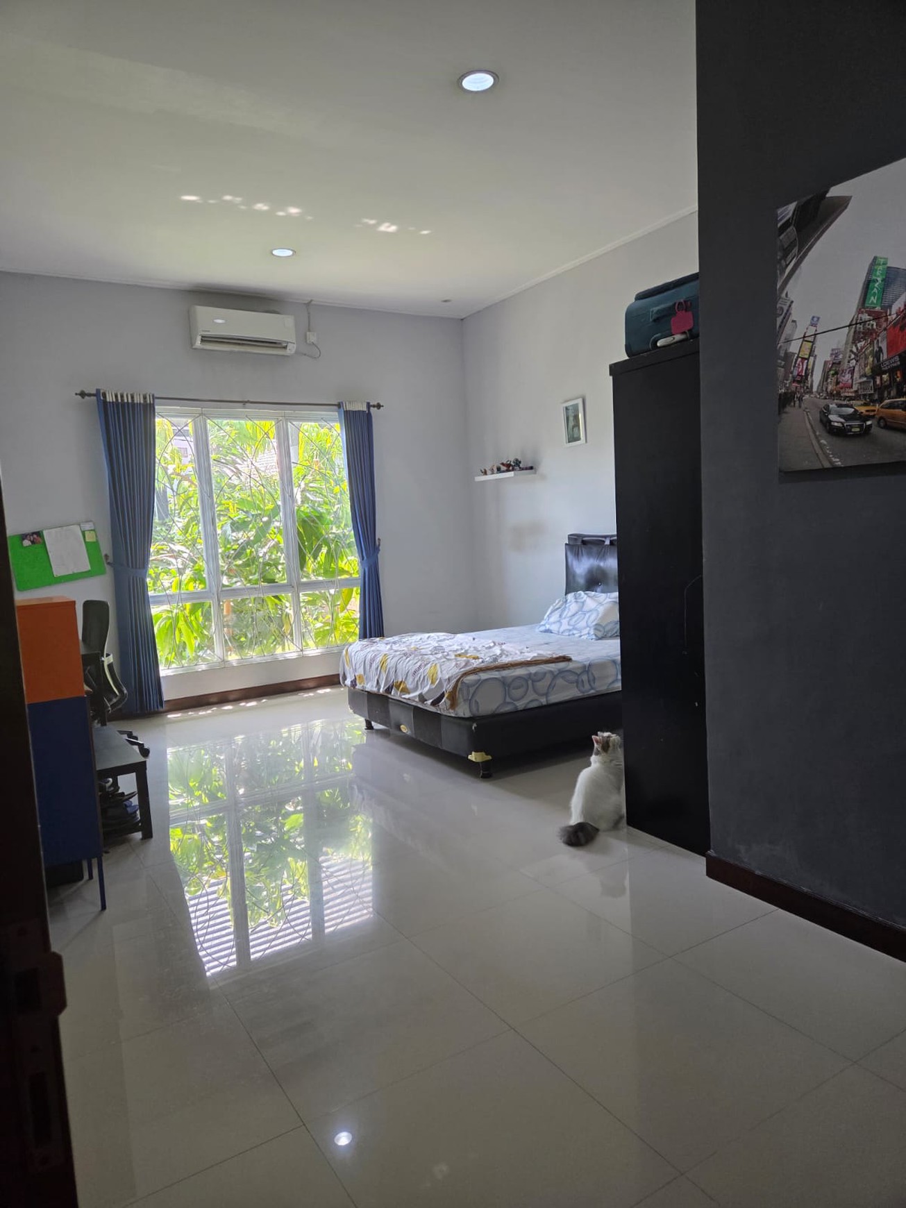 Rumah Siap Huni dengan Hunian Nyaman dan Asri di Bintaro Sektor 9