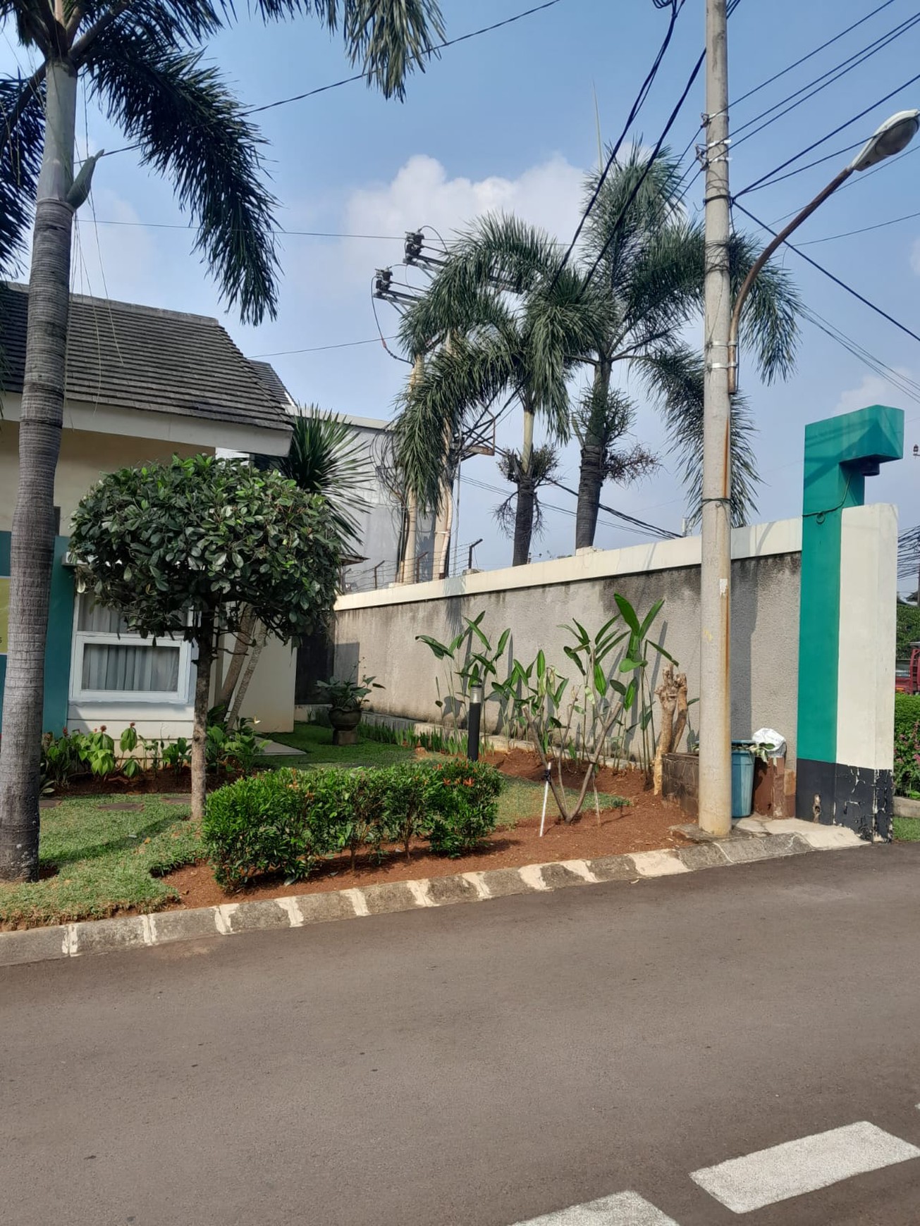 Cinere krukut rumah 1 lantai luas dekat pintu tol