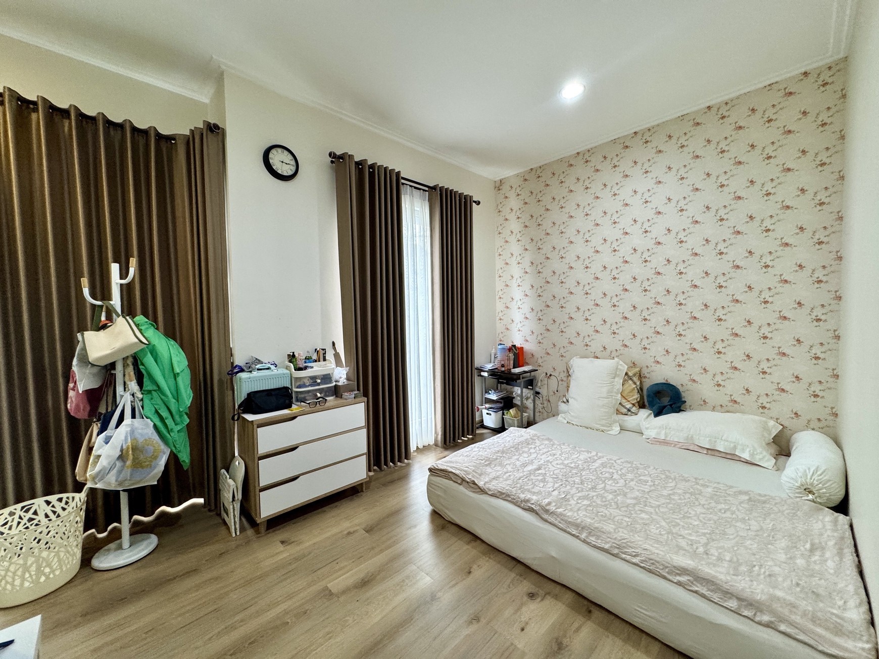 Disewa Rumah Tinggal di Golf Island, Concerto Boulevard, Pik