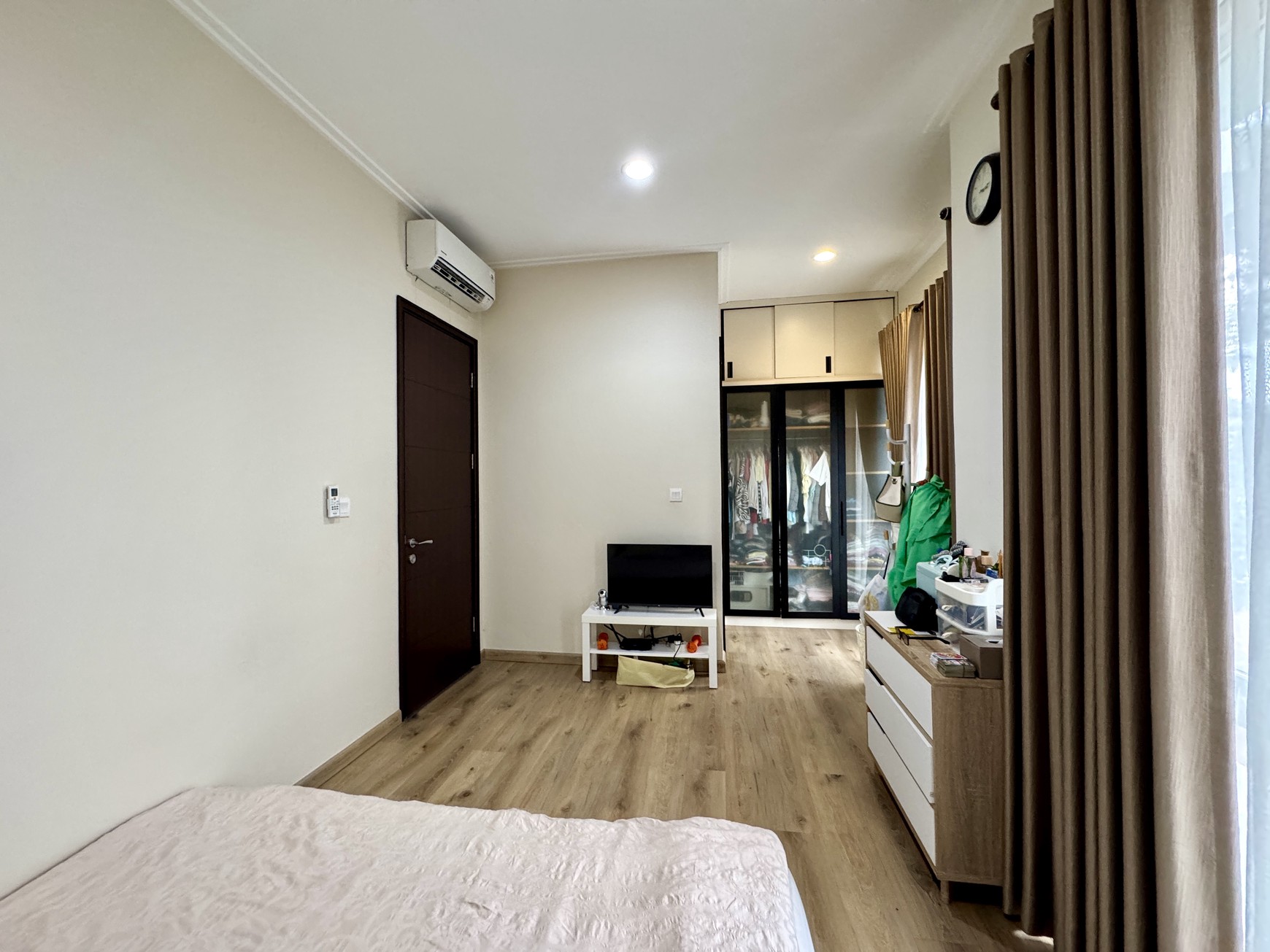 Disewa Rumah Tinggal di Golf Island, Concerto Boulevard, Pik