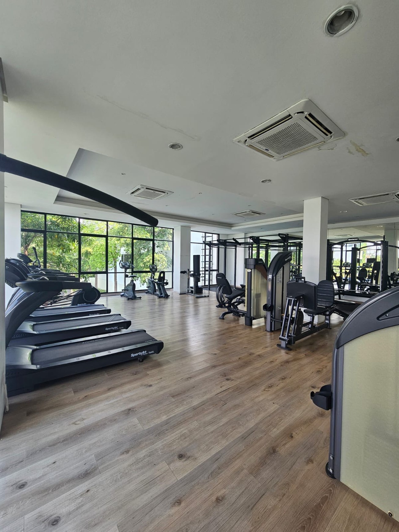 Disewa Rumah Tinggal di Golf Island, Concerto Boulevard, Pik
