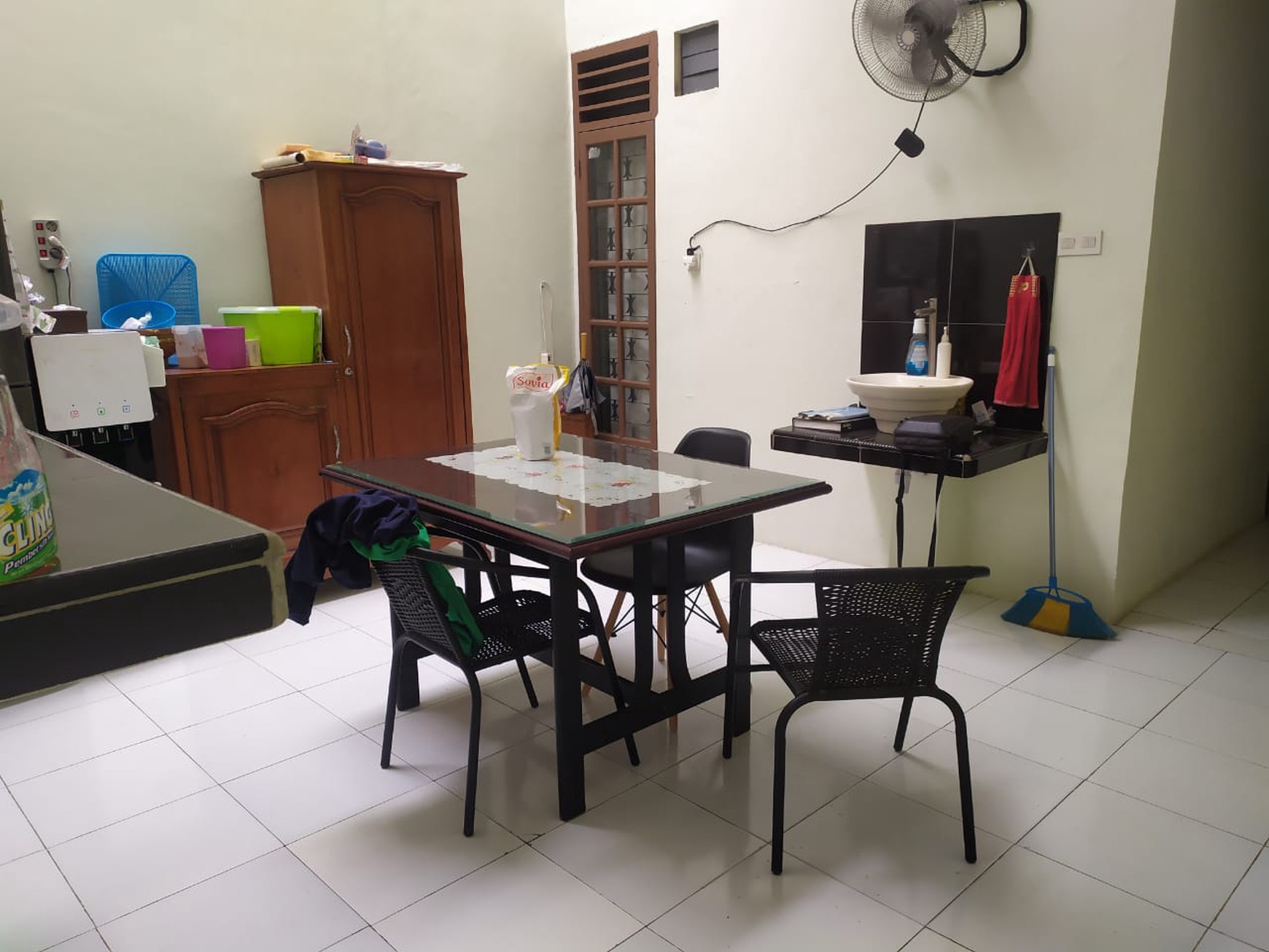 Rumah Bagus SHM Siap Huni Dengan Hunian Nyaman @Jombang, Ciputat, Tangerang Selatan