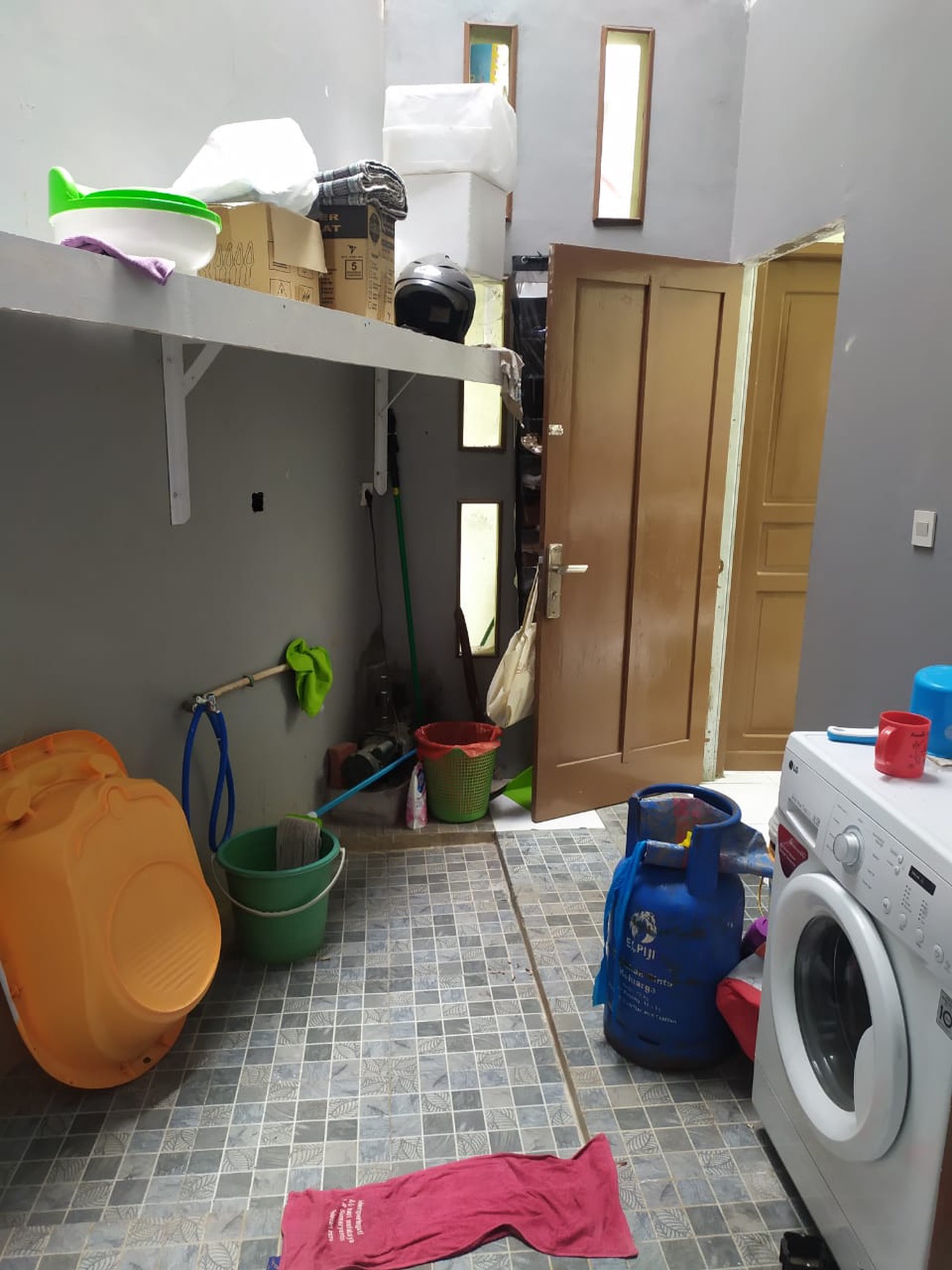 Rumah Bagus SHM Siap Huni Dengan Hunian Nyaman @Jombang, Ciputat, Tangerang Selatan