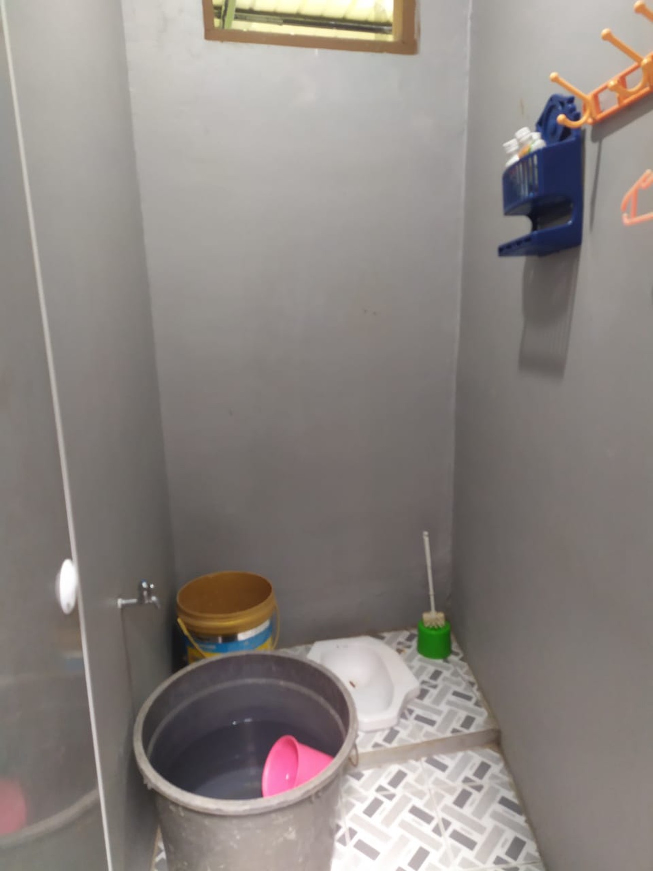 Rumah Bagus SHM Siap Huni Dengan Hunian Nyaman @Jombang, Ciputat, Tangerang Selatan