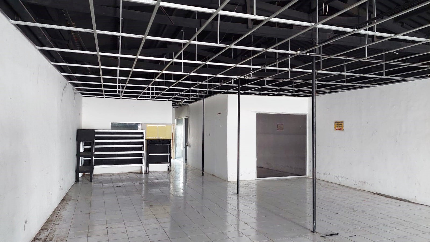 Ruko di Raya Ngagel Jaya Surabaya Timur 2 Lantai Strategis Nol Jalan Raya