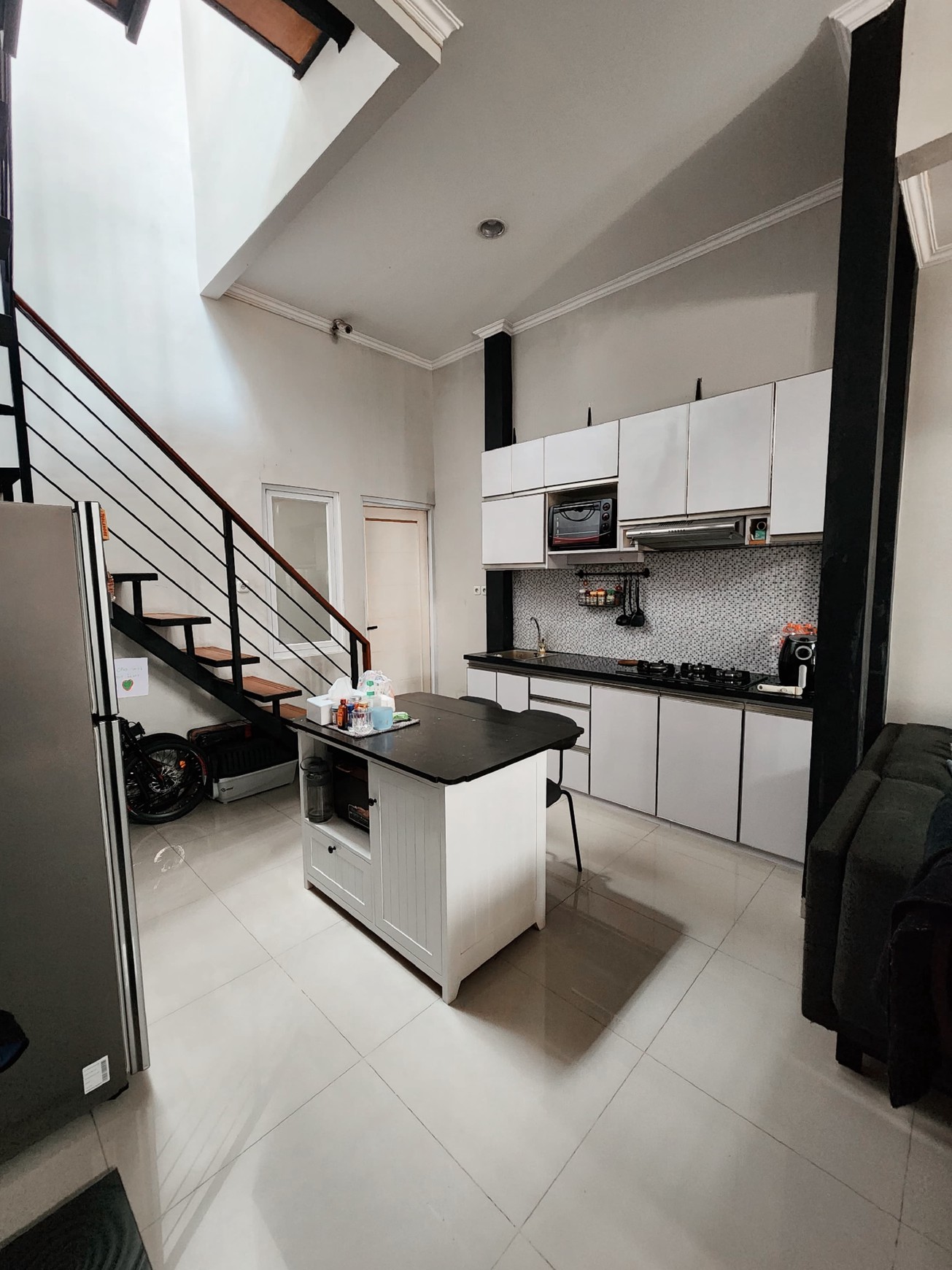 RumahMinimalis, Bagus dalam Cluster kemanan 24 Jam di Serua- Ciputat