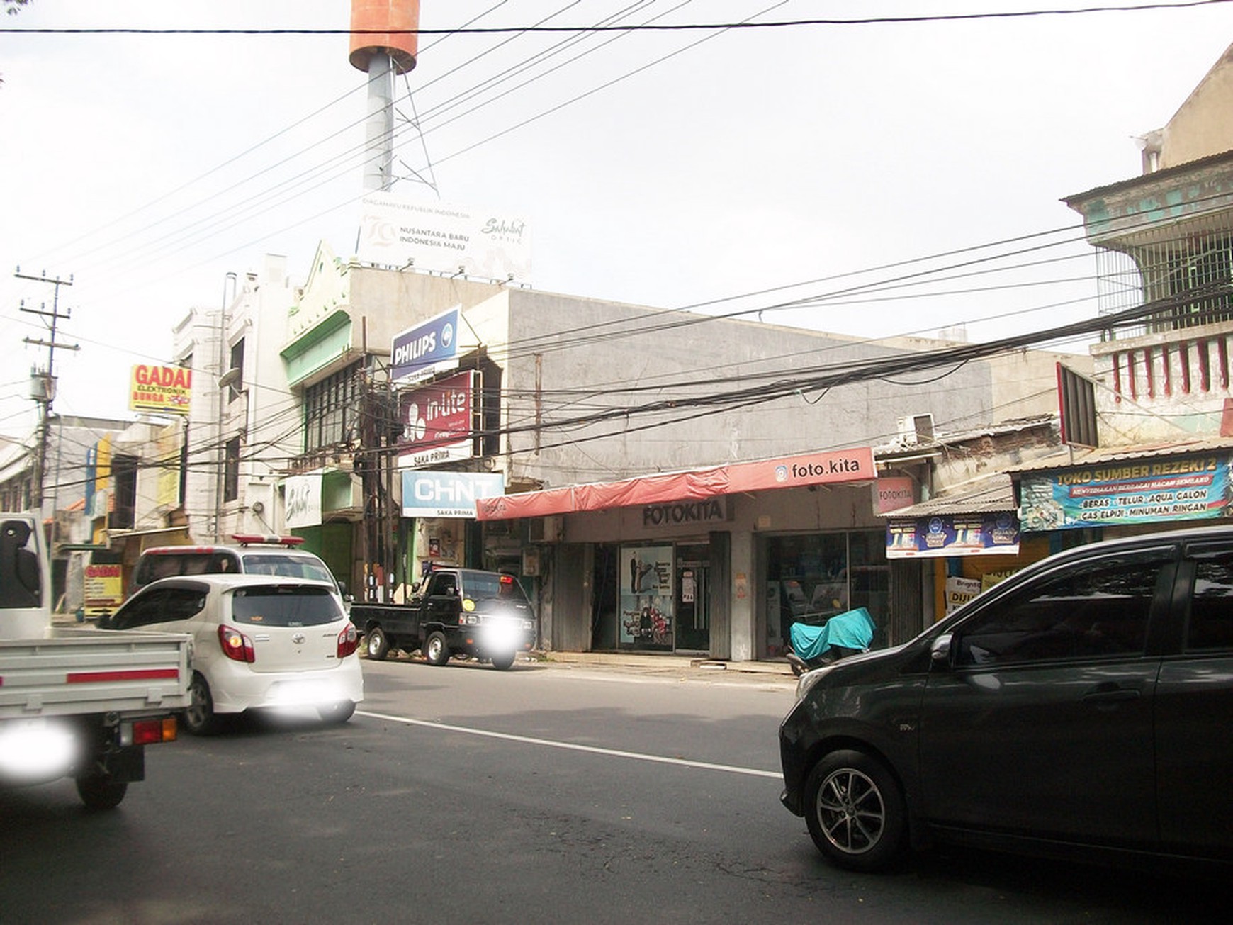 Ruko di Rungkut Industri Kidul Surabaya Timur, Lokasi Strategis Nol Jalan Raya Cocok untuk Toko, Kantor, Cafe & Resto