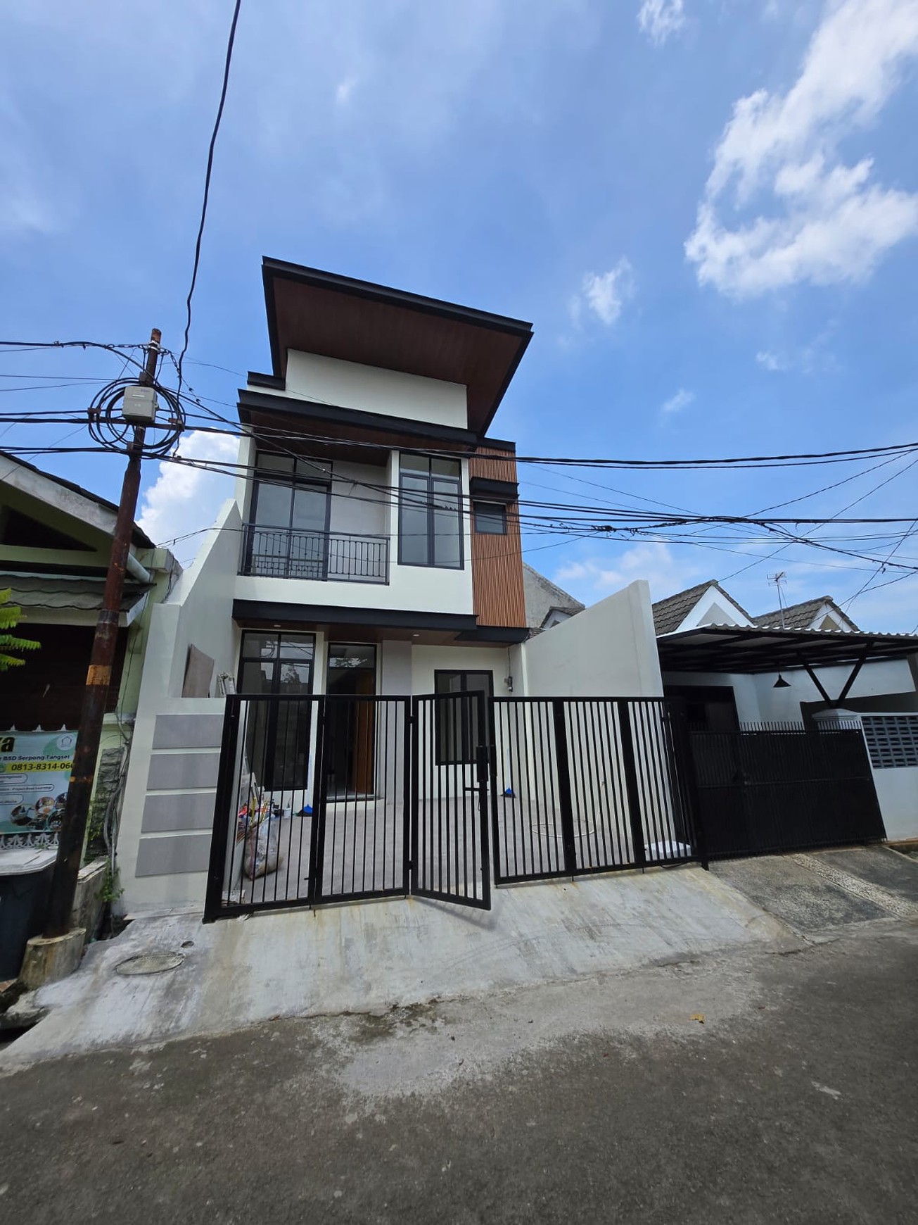 Rumah baru di Kencana Loka BSD