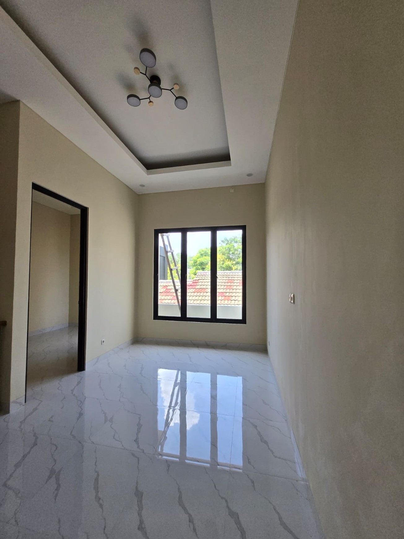 Rumah baru di Kencana Loka BSD